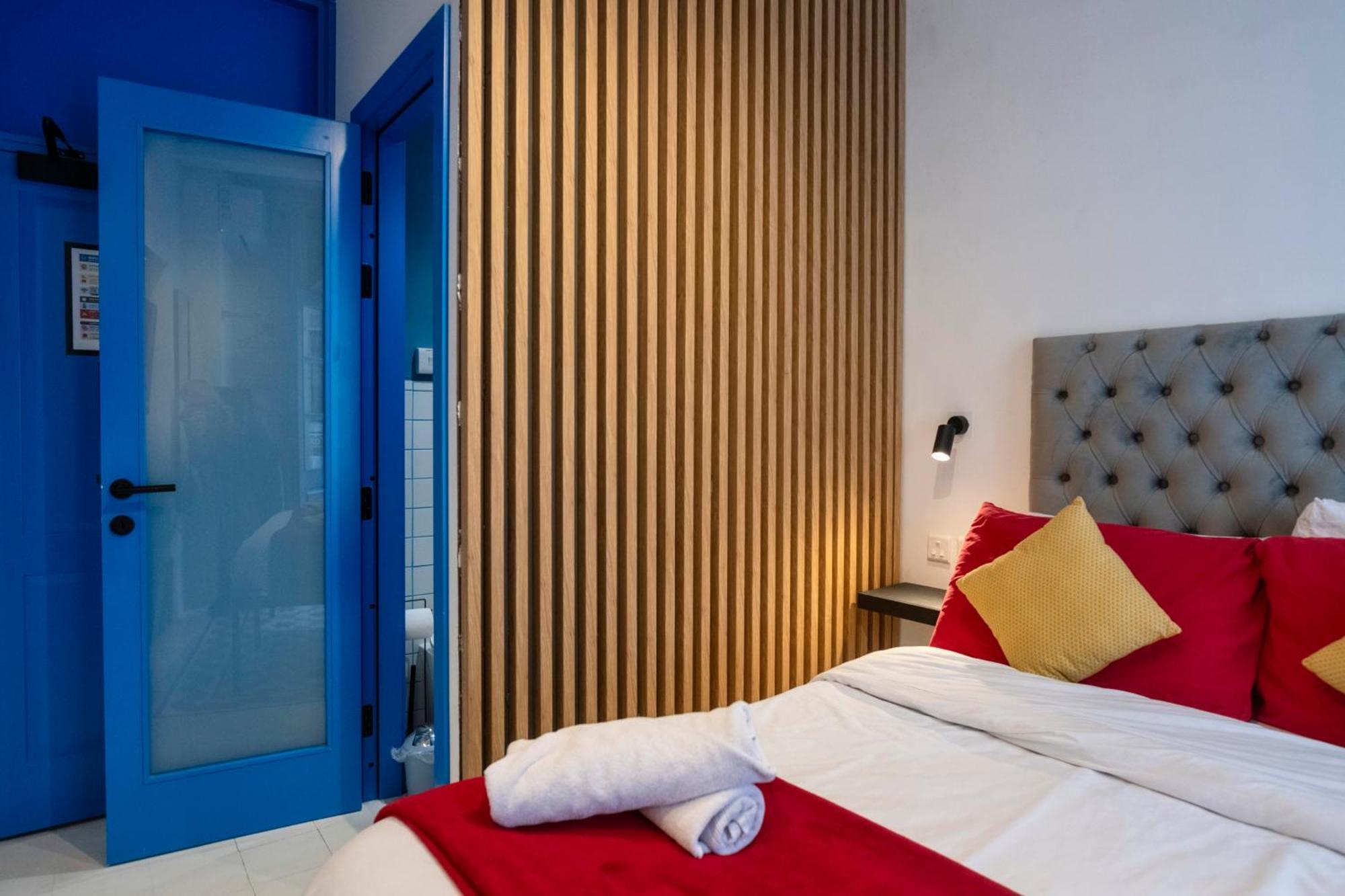 Mandera'S Boutique Suites & Dorms Валетта Экстерьер фото