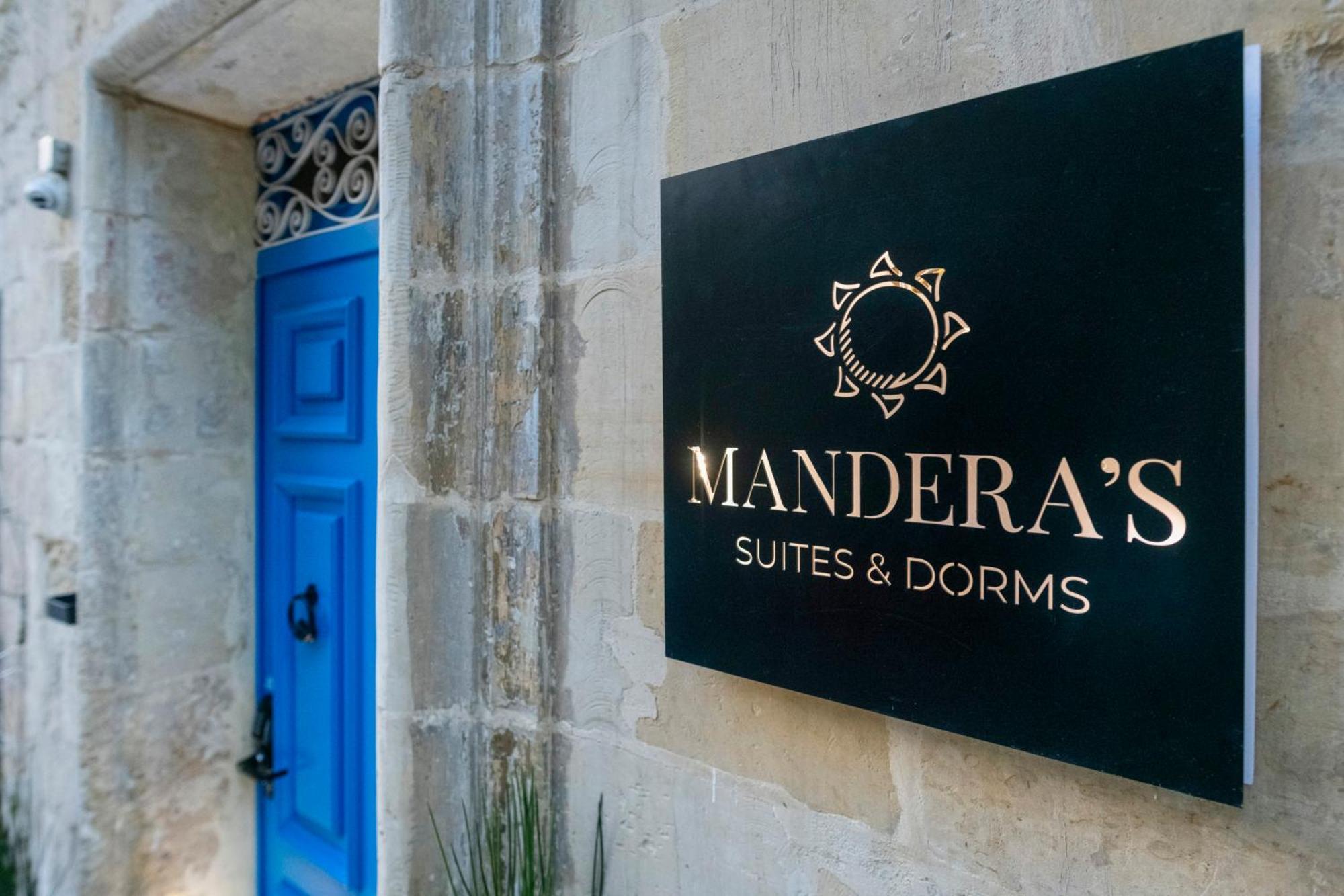 Mandera'S Boutique Suites & Dorms Валетта Экстерьер фото
